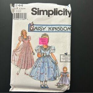 Simplicity Misses, Girls and Doll Dress Pattern‎ 8144 UNCUT